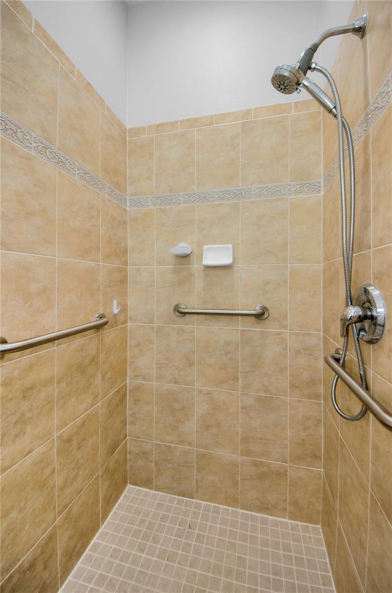 12150 PUTTER GREEN CT