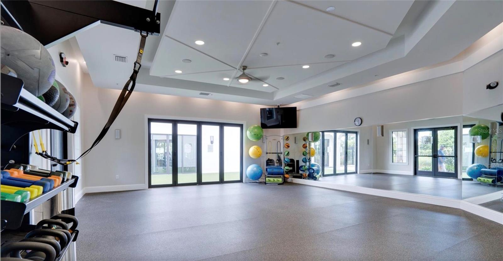 17338 HOLLY WELL AVE