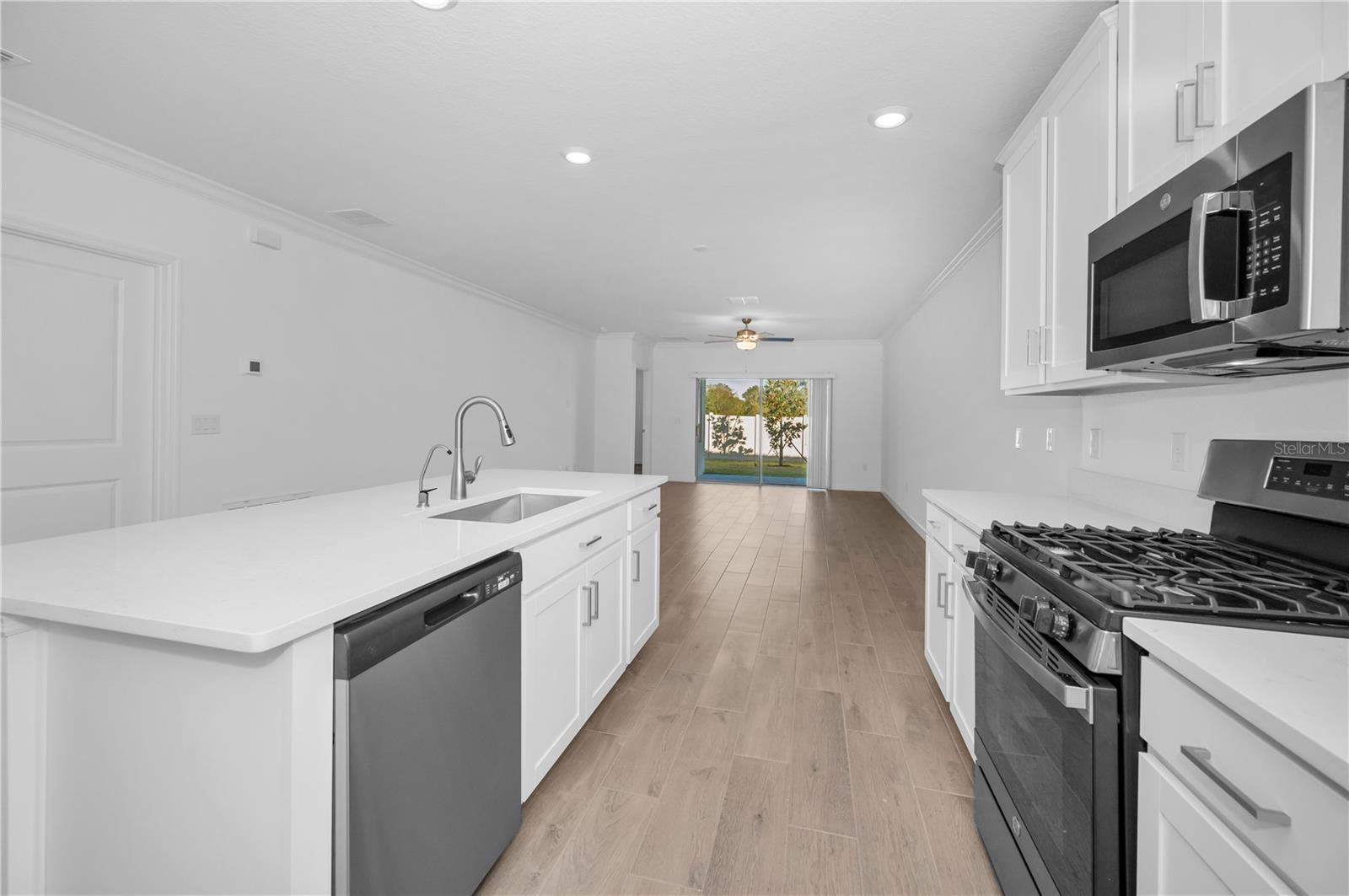 17338 HOLLY WELL AVE