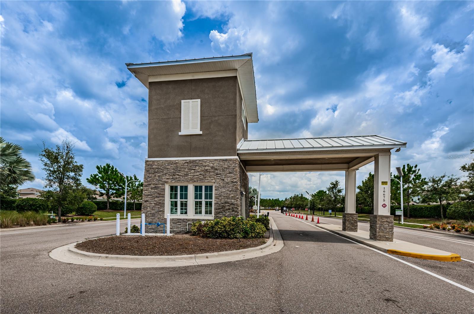 17338 HOLLY WELL AVE