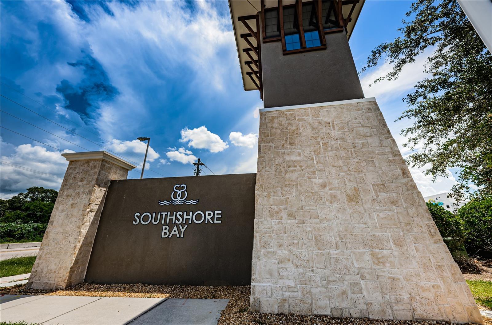 17338 HOLLY WELL AVE