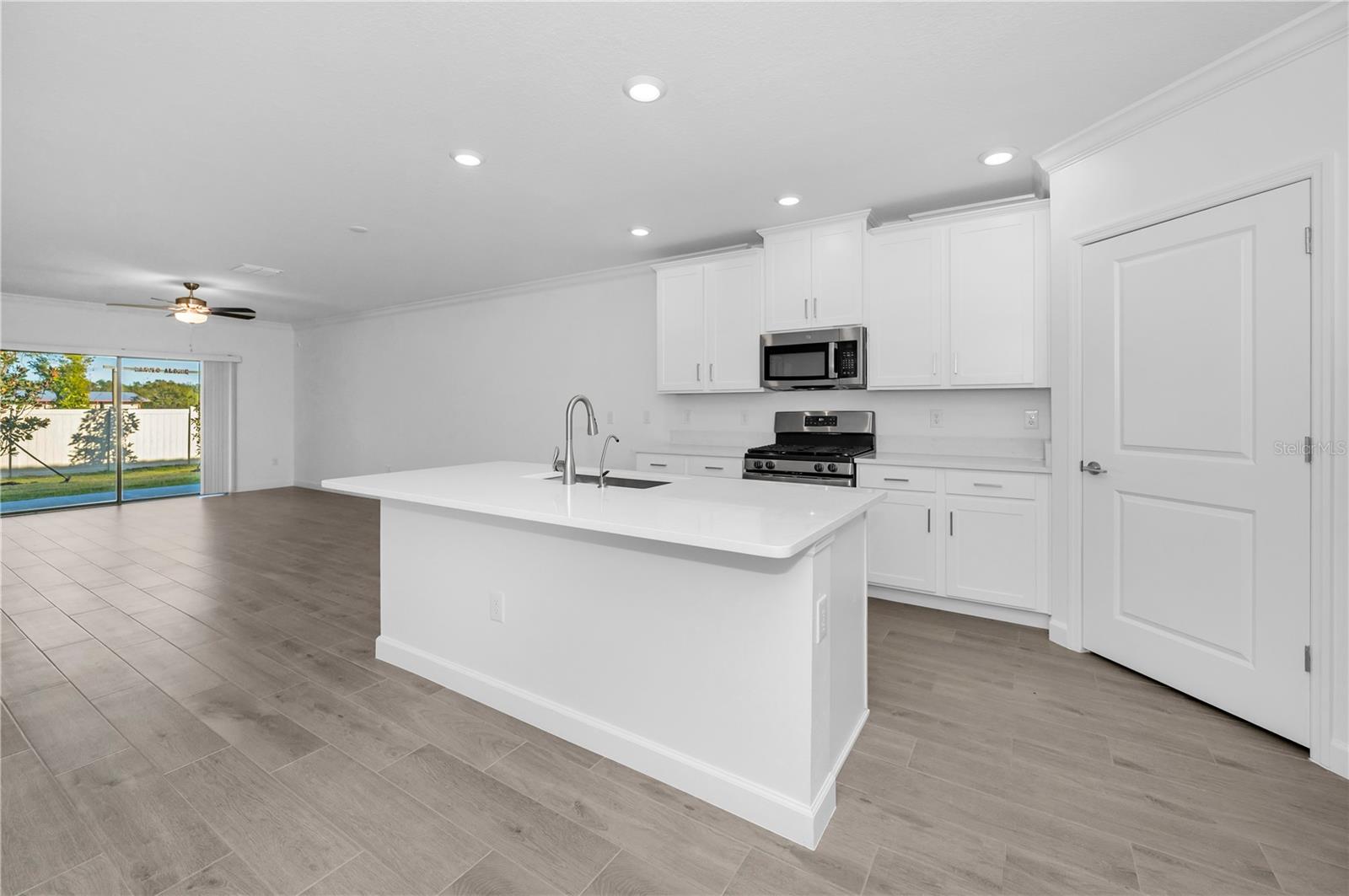 17338 HOLLY WELL AVE