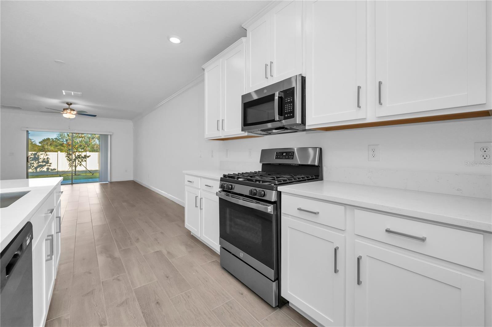 17338 HOLLY WELL AVE