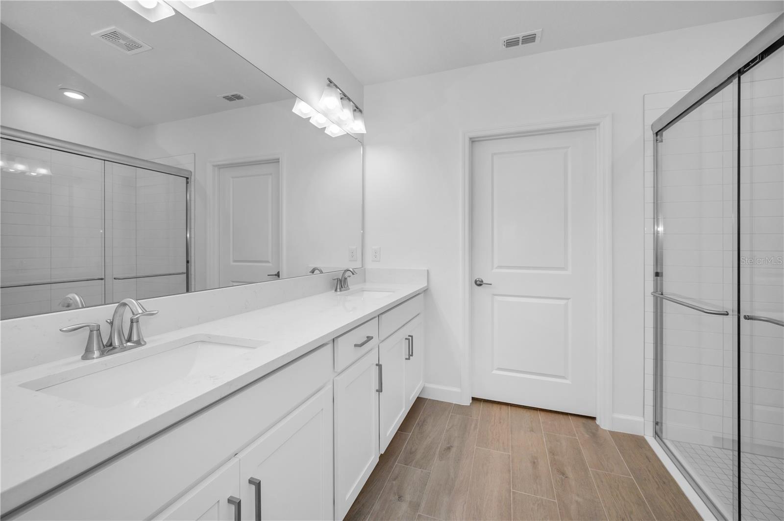 17338 HOLLY WELL AVE