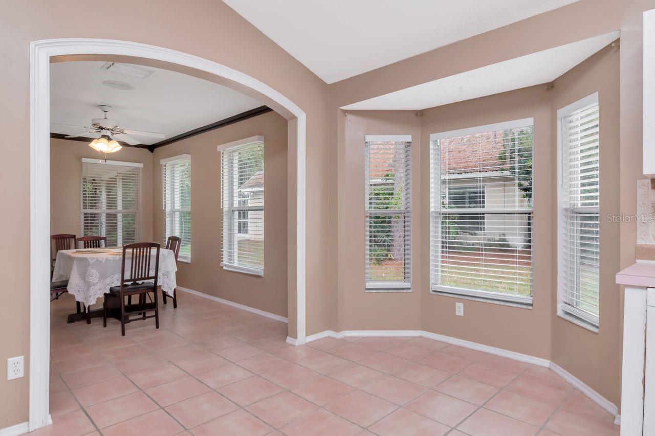 314 FOUNTAINVIEW CIR