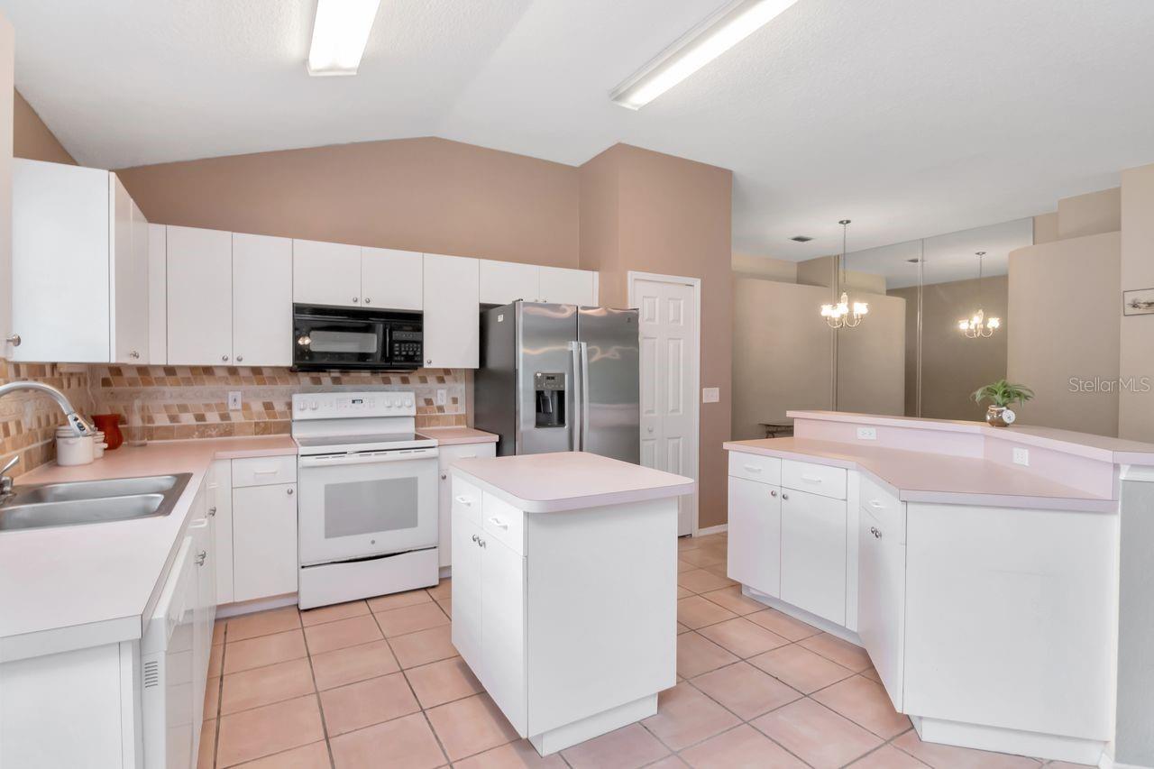 314 FOUNTAINVIEW CIR