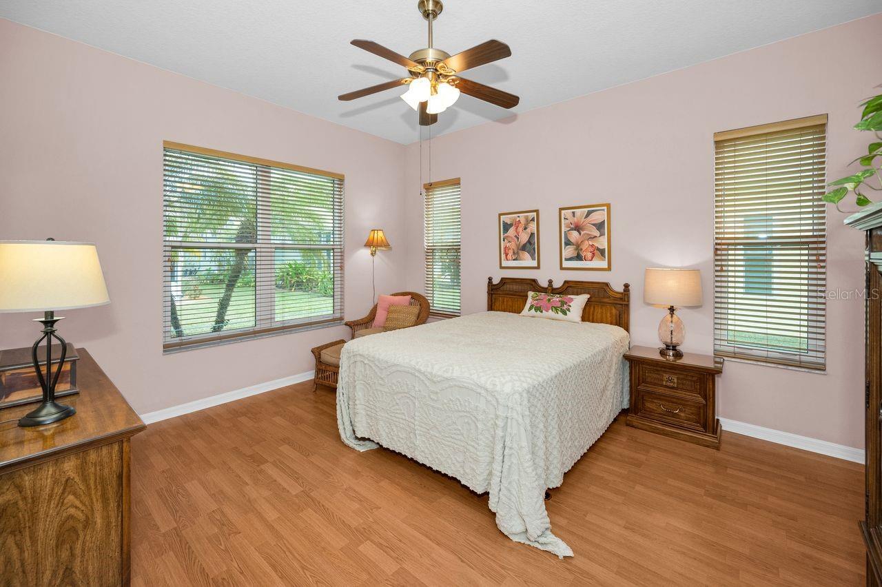 12154 PUTTER GREEN CT