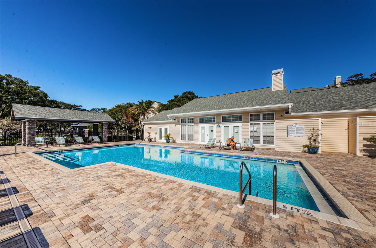 3304 HAVILAND CT #103