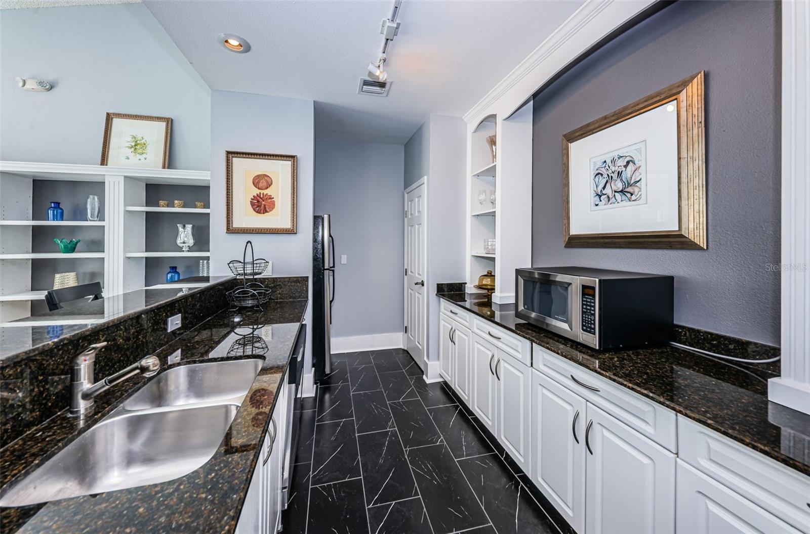 3304 HAVILAND CT #103