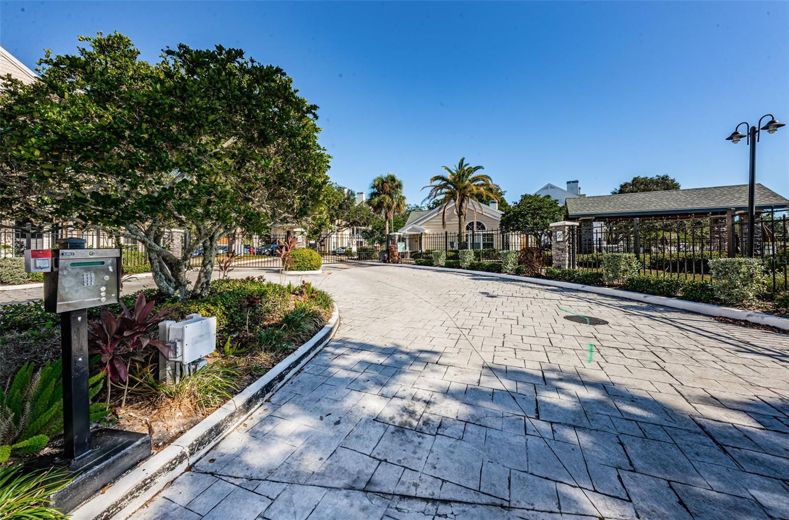 3304 HAVILAND CT #103