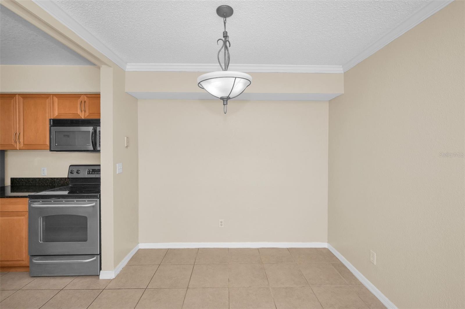 3304 HAVILAND CT #103