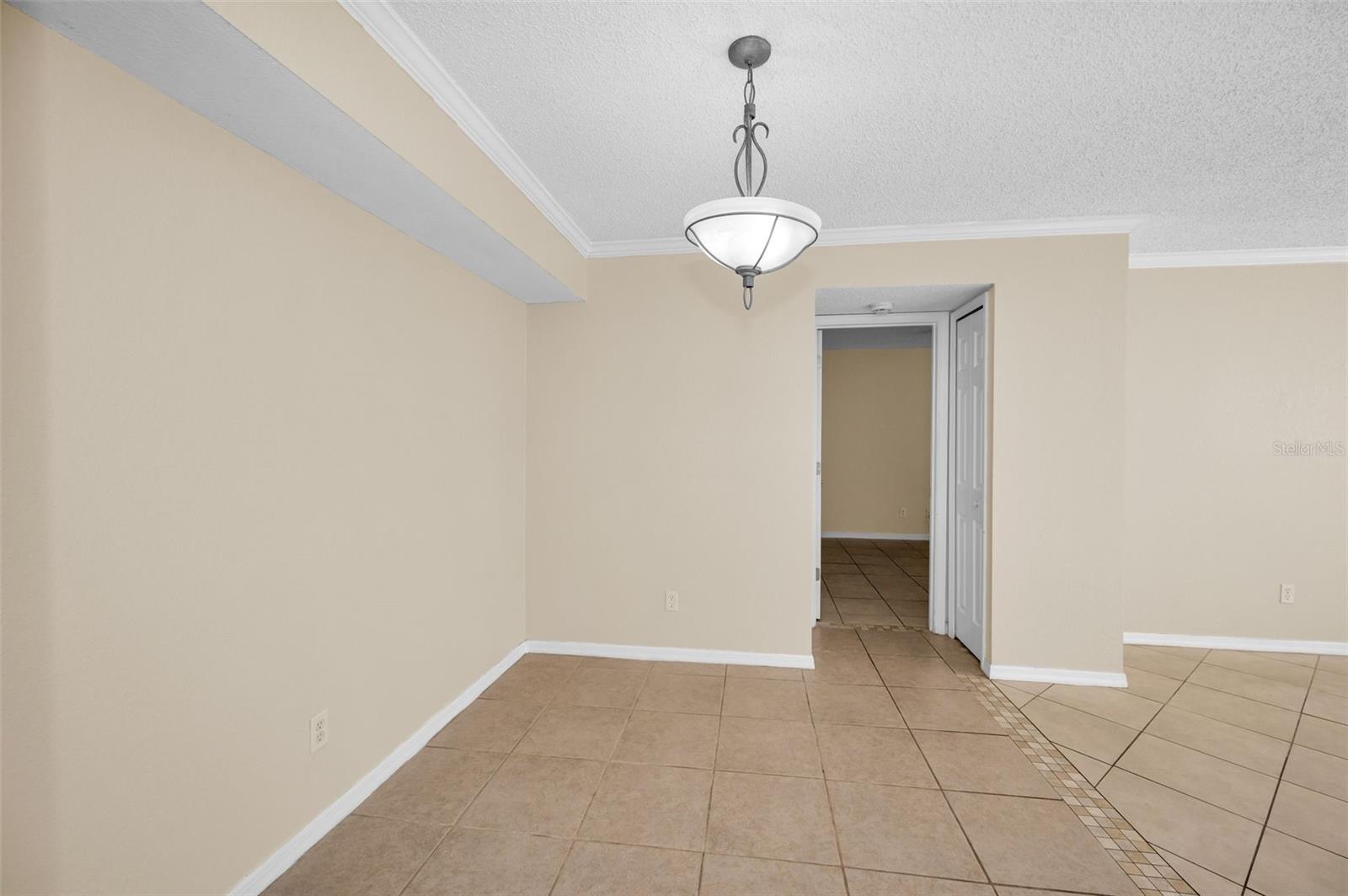 3304 HAVILAND CT #103