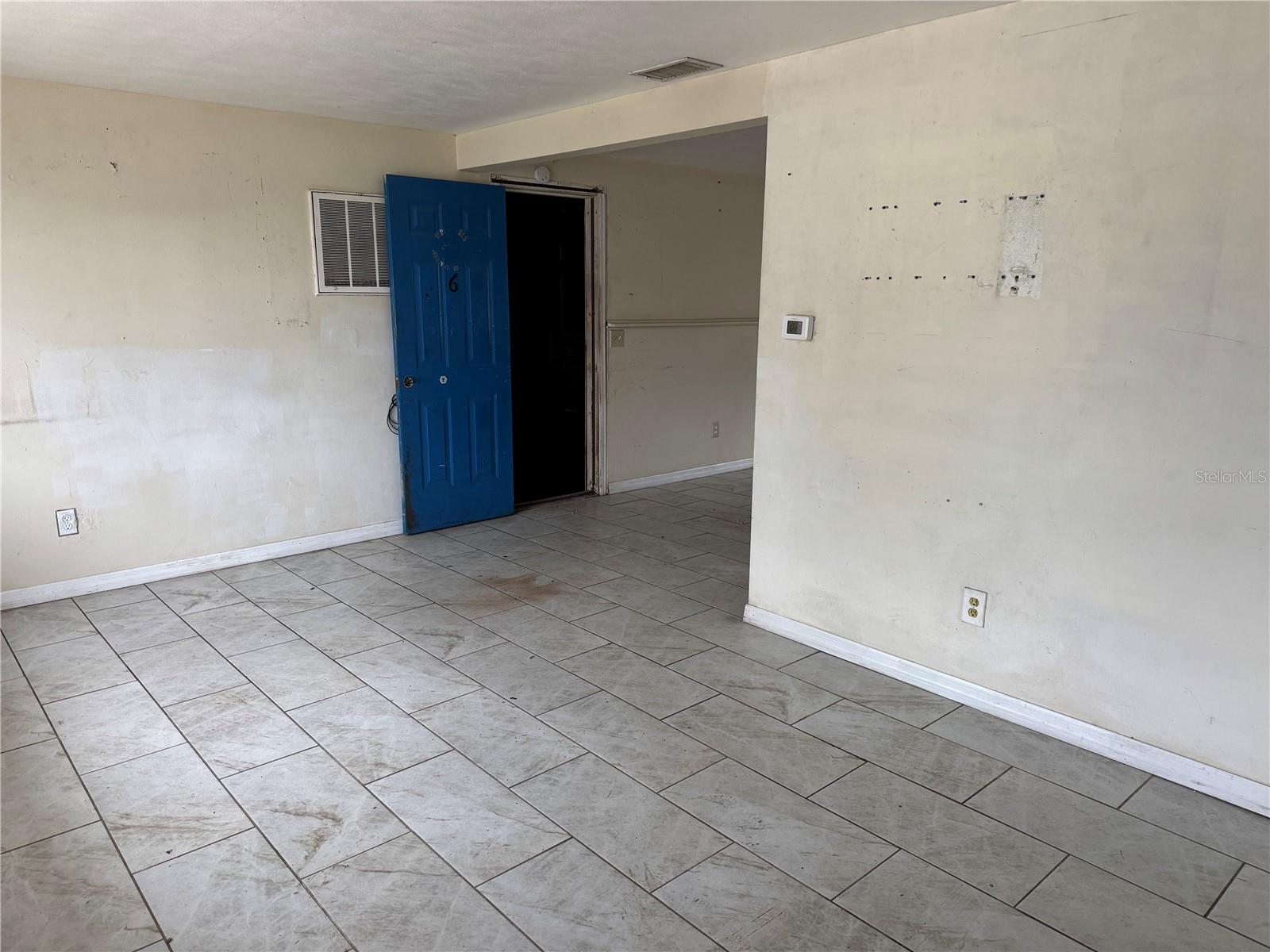 3331 CLYDESDALE DR