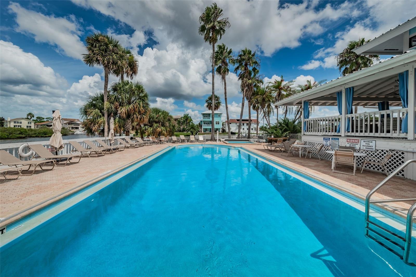 6009 BAYWAY CT