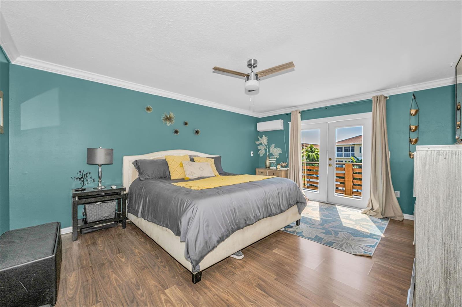 6009 BAYWAY CT
