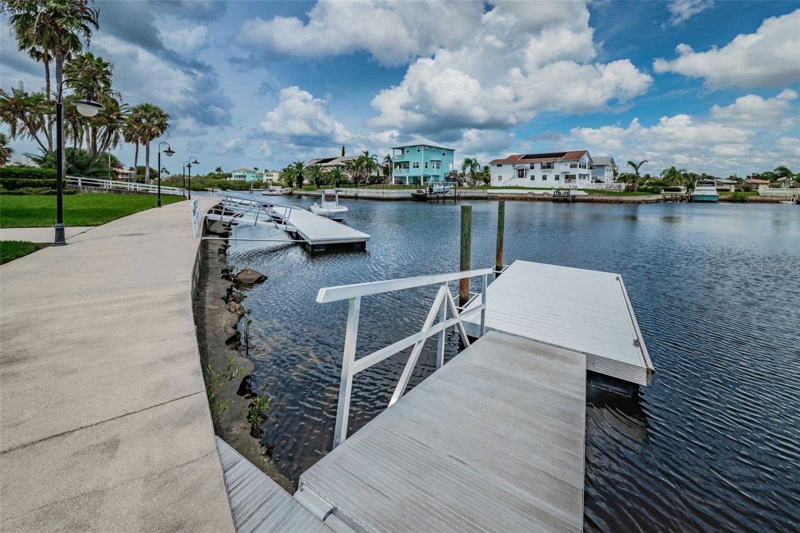 6009 BAYWAY CT