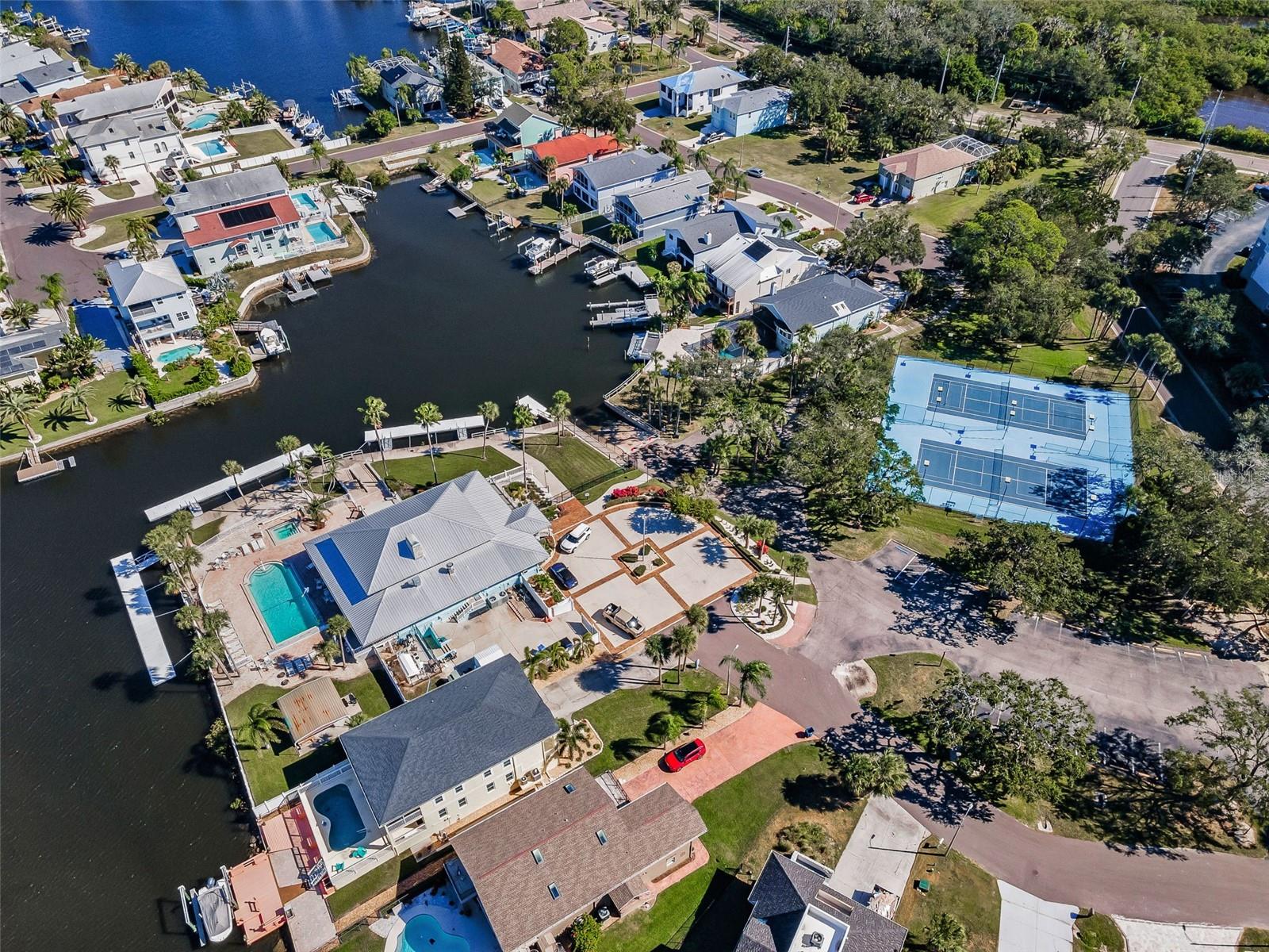 6009 BAYWAY CT