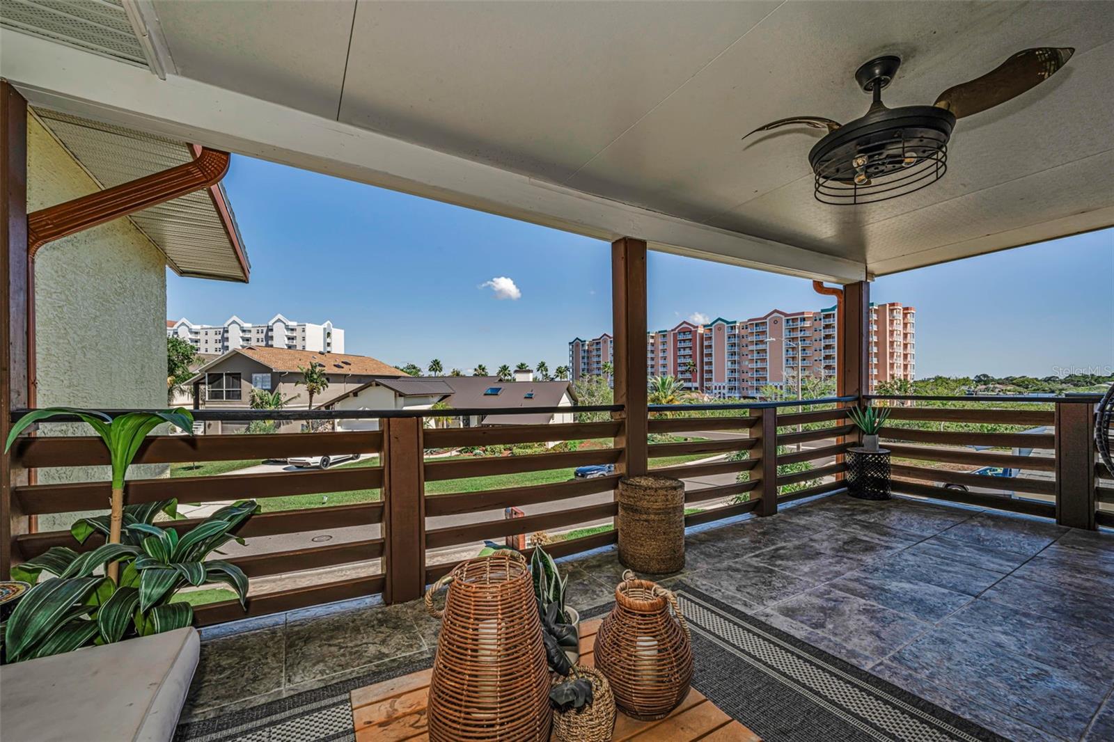 6009 BAYWAY CT