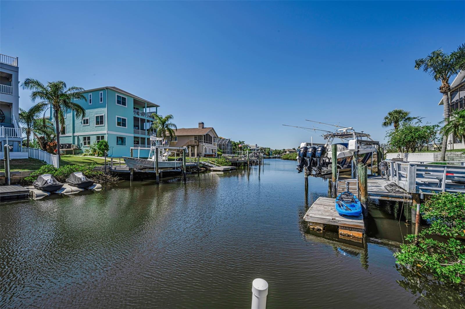 6009 BAYWAY CT
