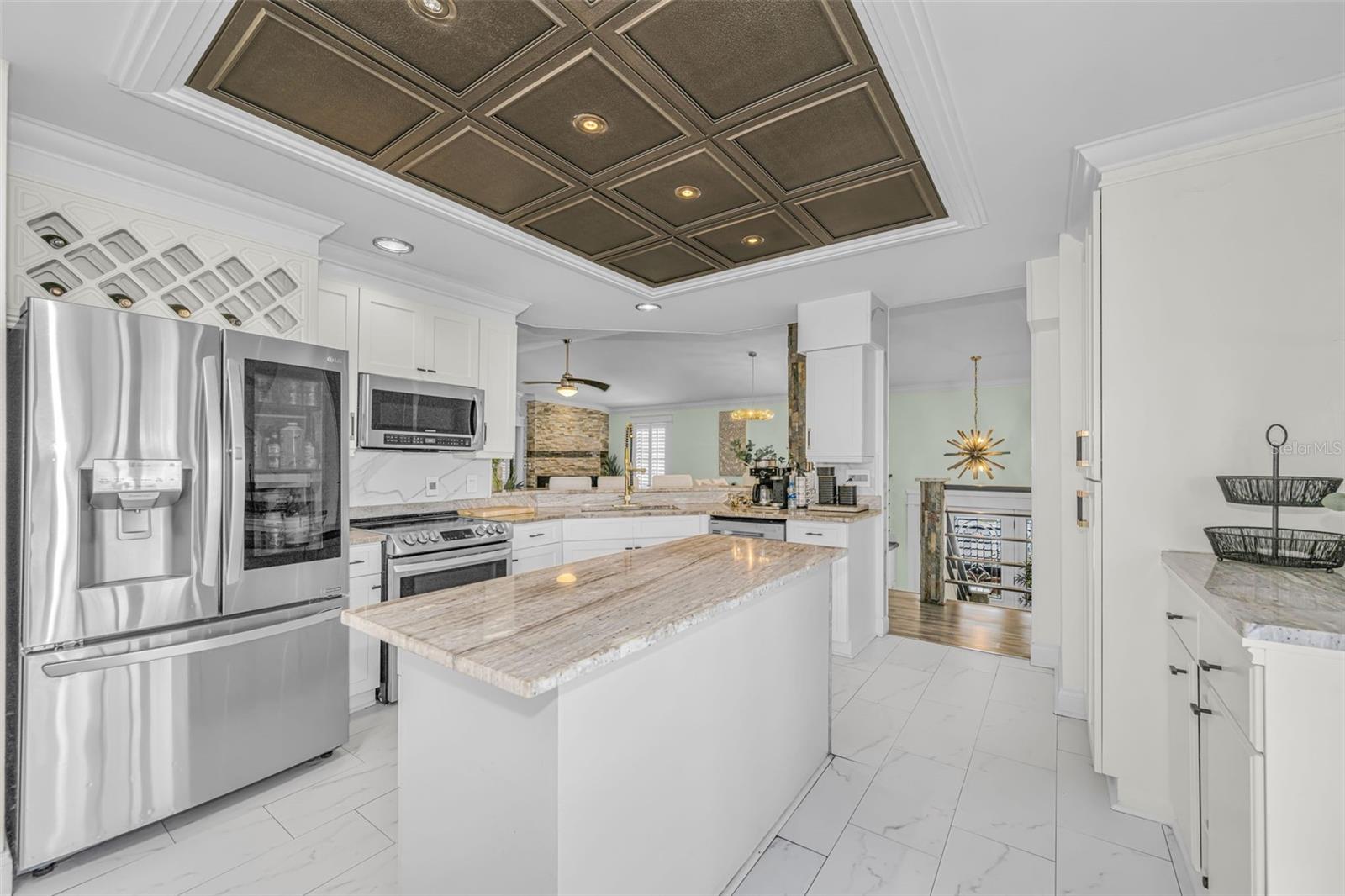 6009 BAYWAY CT
