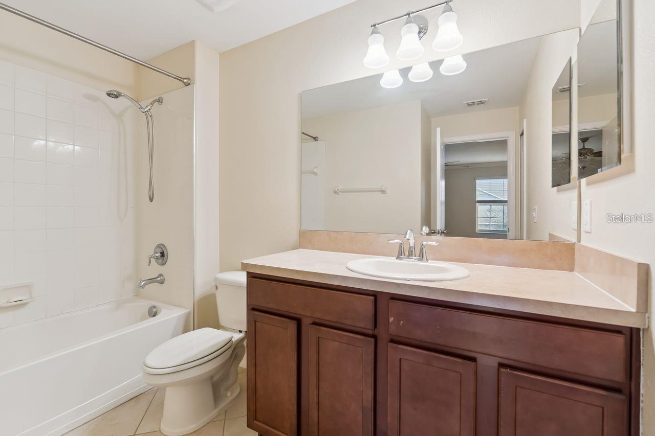 6404 TORRINGTON CIR