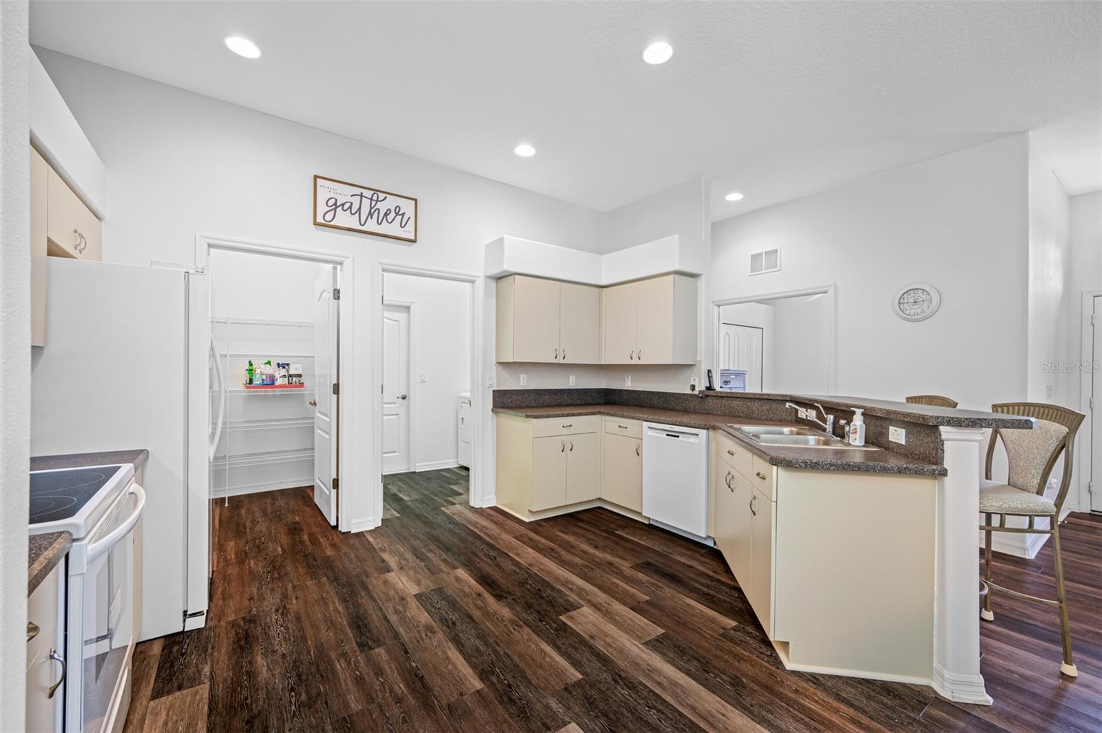 12143 PUTTER GREEN CT