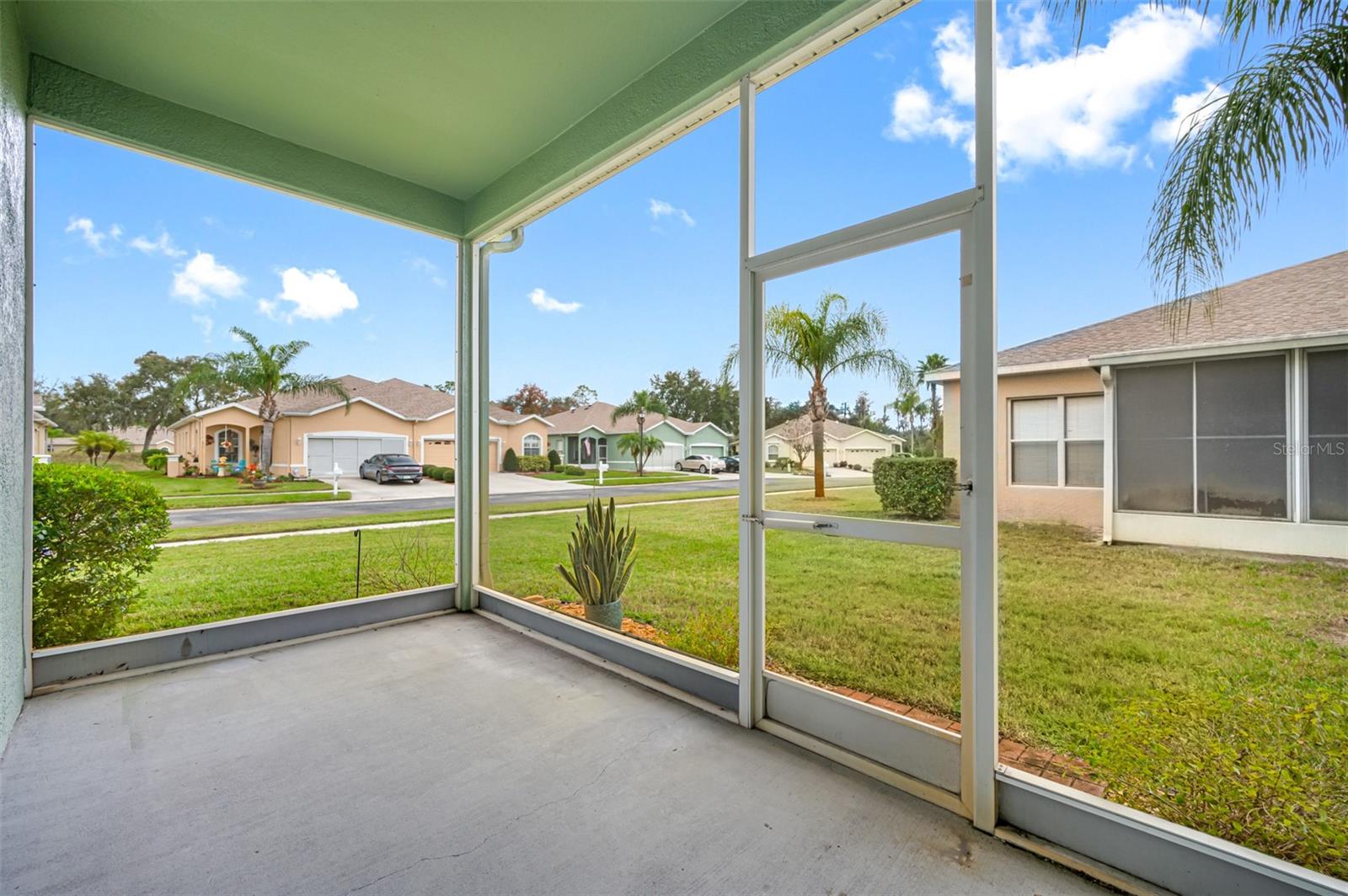 12143 PUTTER GREEN CT