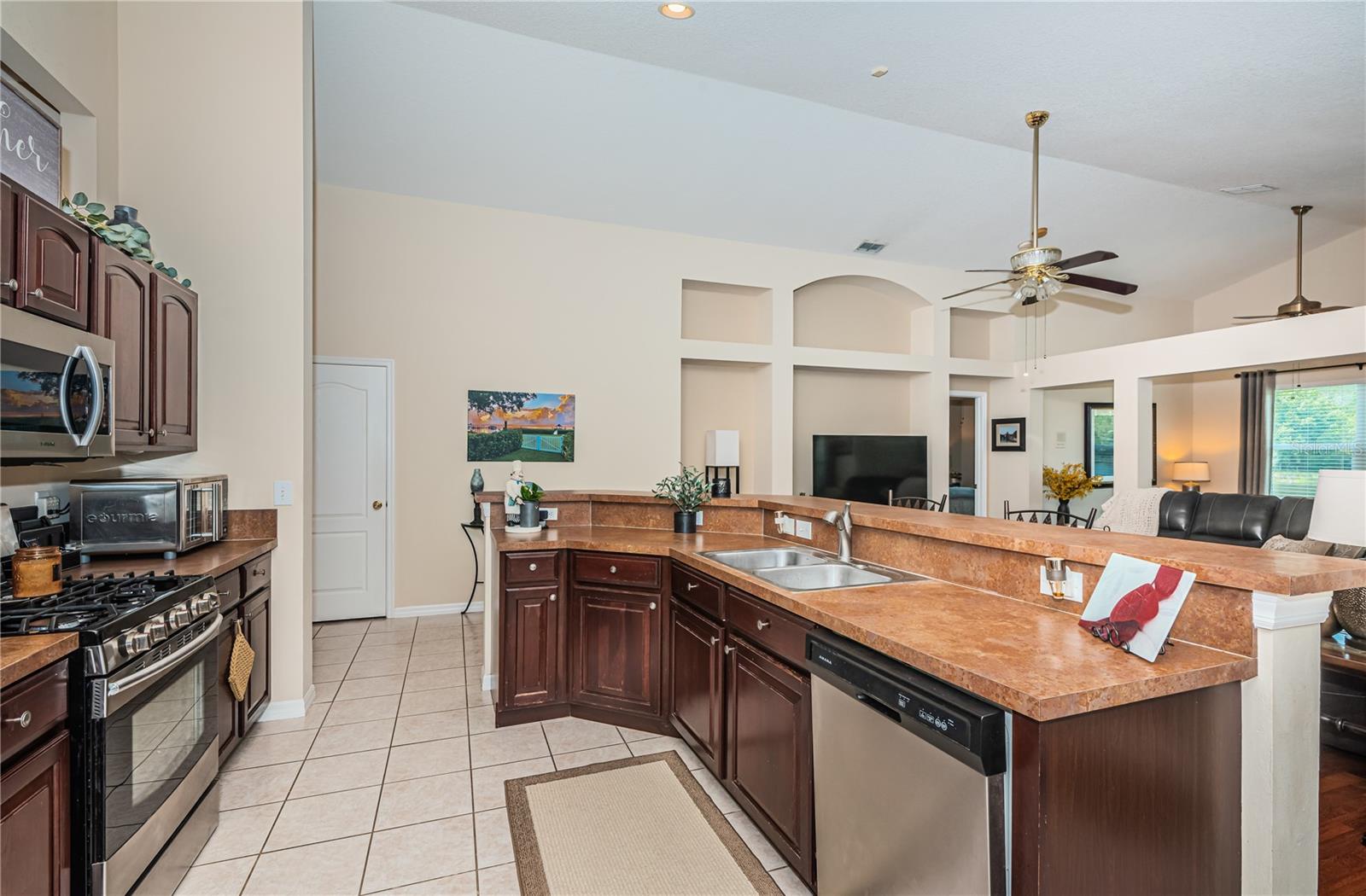 11246 CYPRESS RESERVE DR