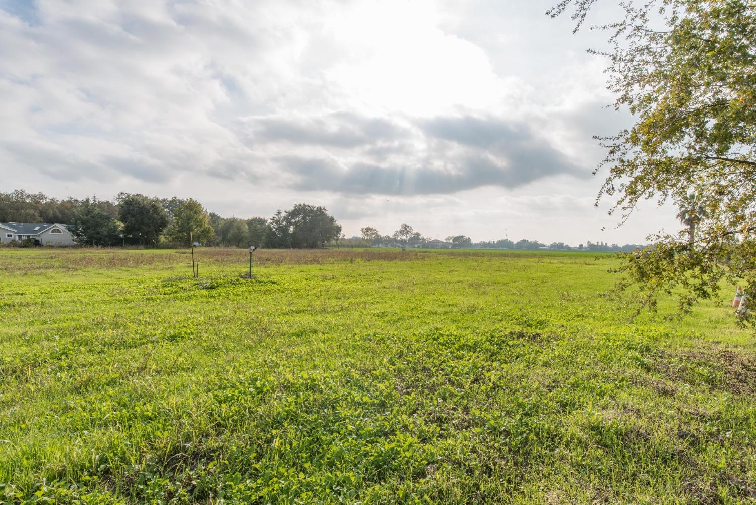 52701 Alexandria Court