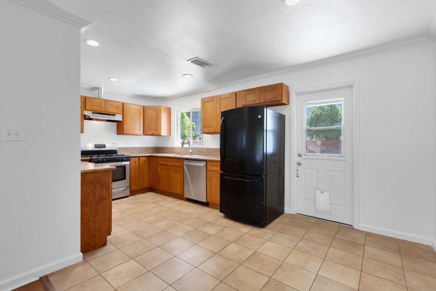 2013 Middleberry Road