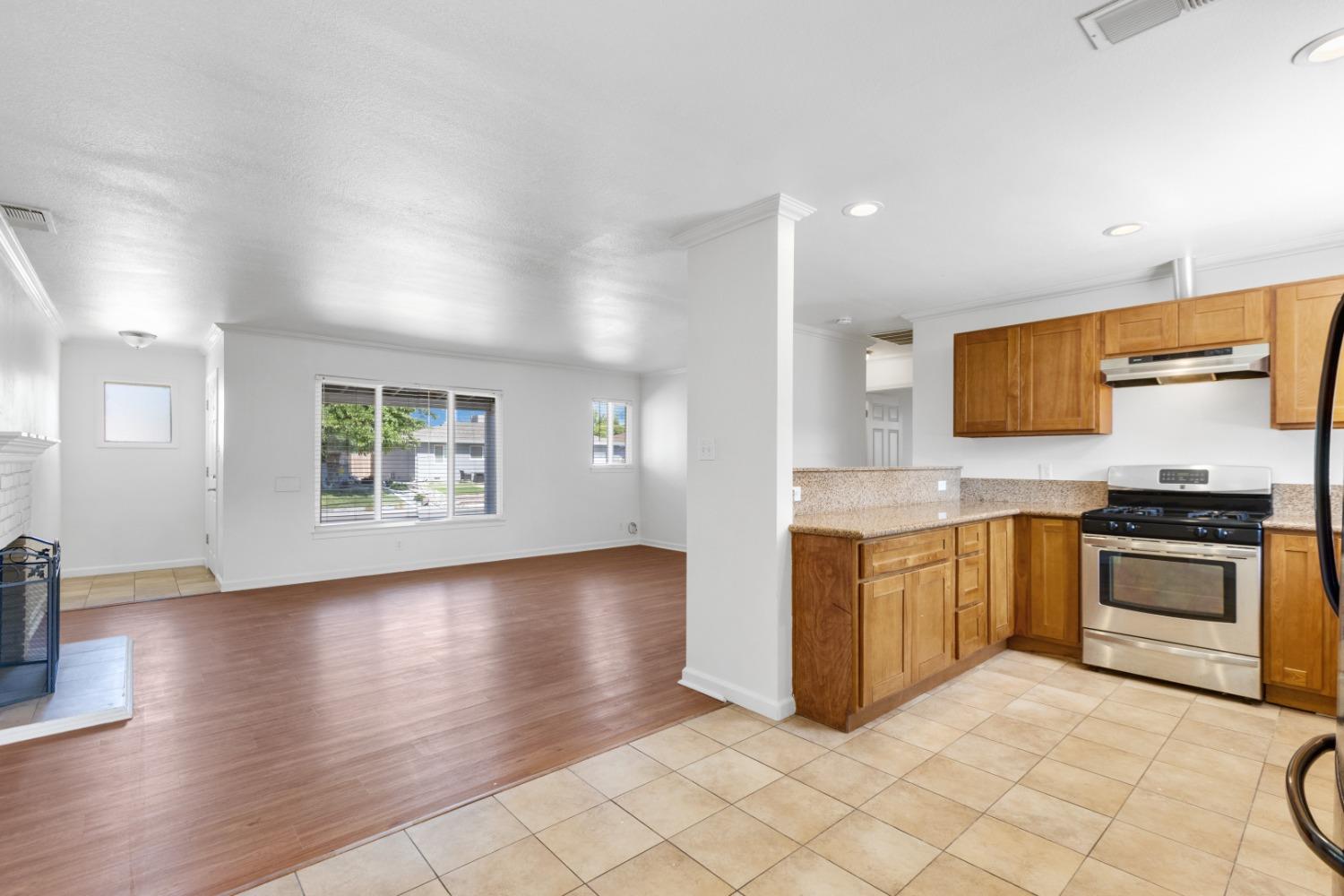 2013 Middleberry Road