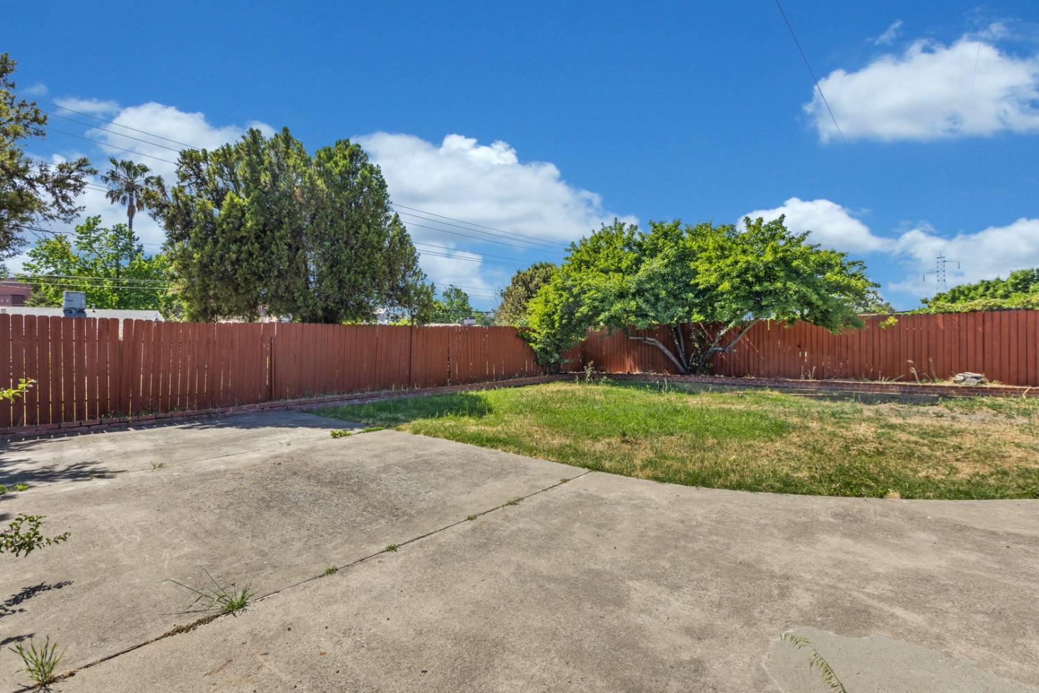 2013 Middleberry Road