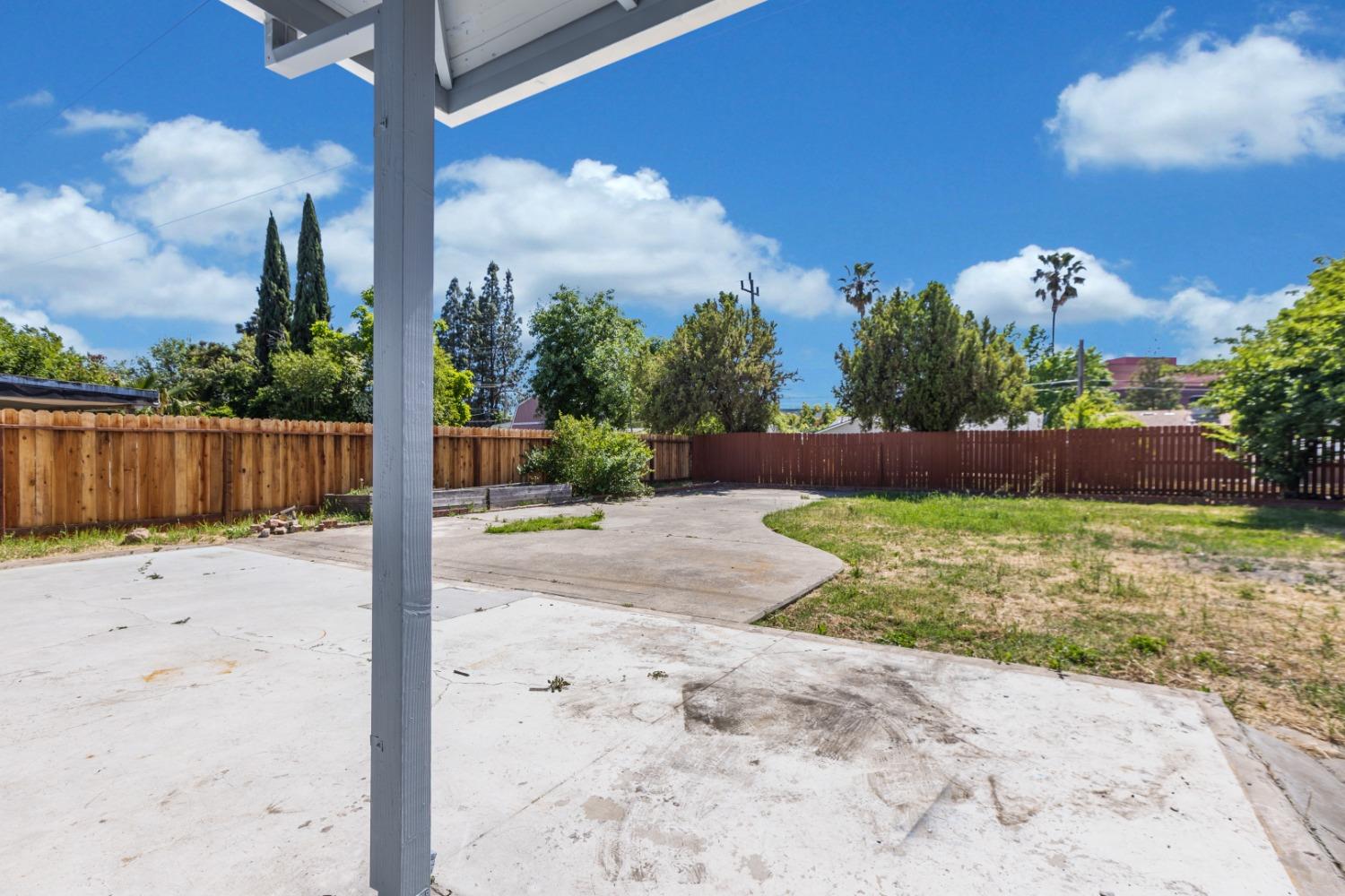 2013 Middleberry Road