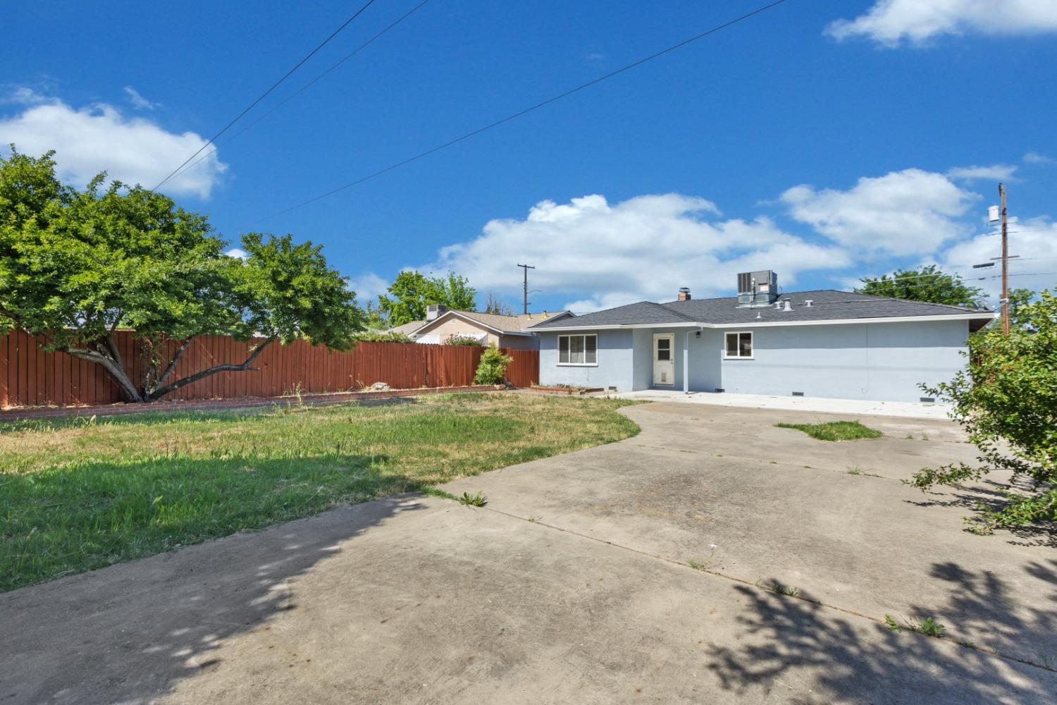 2013 Middleberry Road