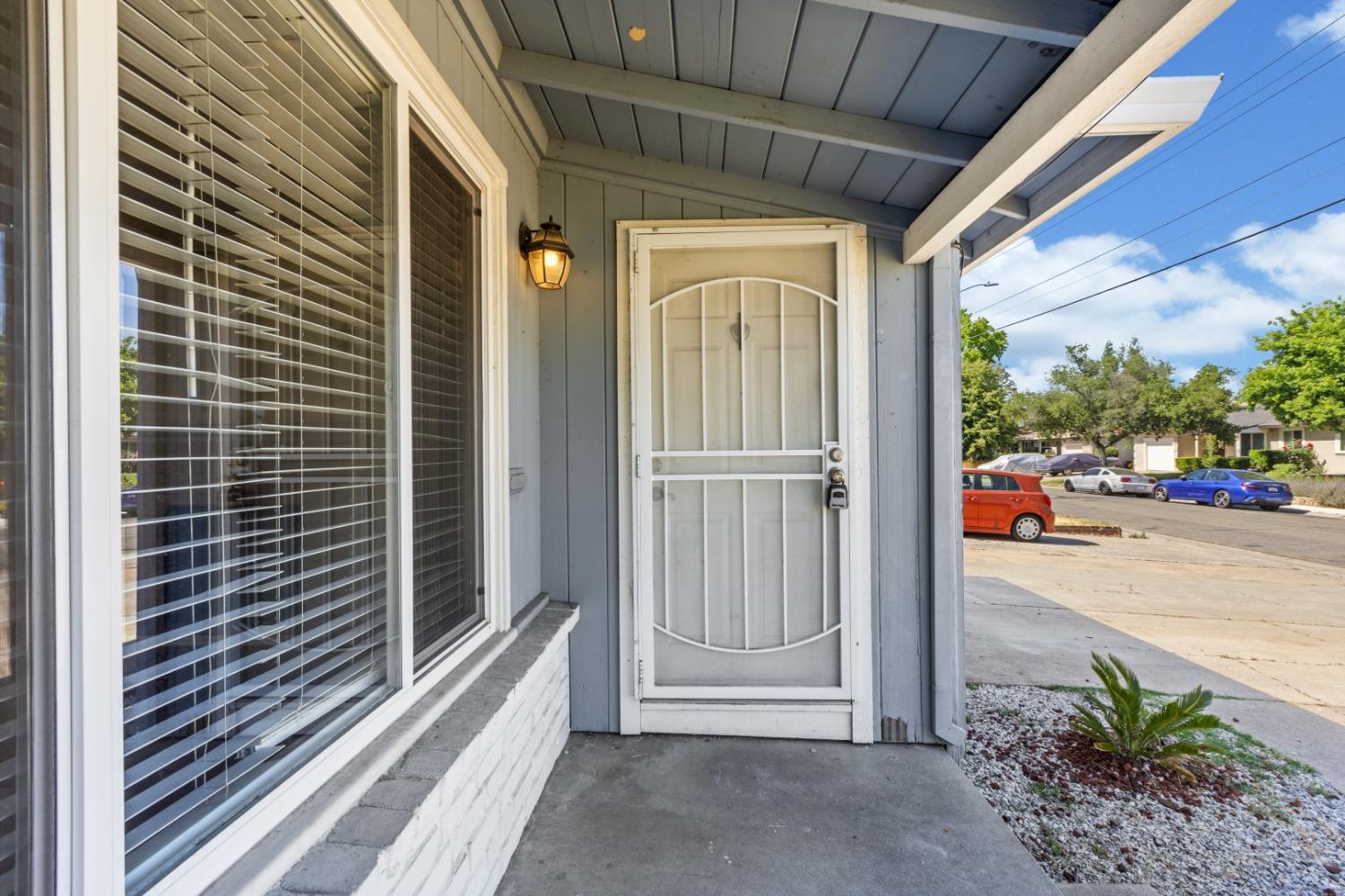 2013 Middleberry Road