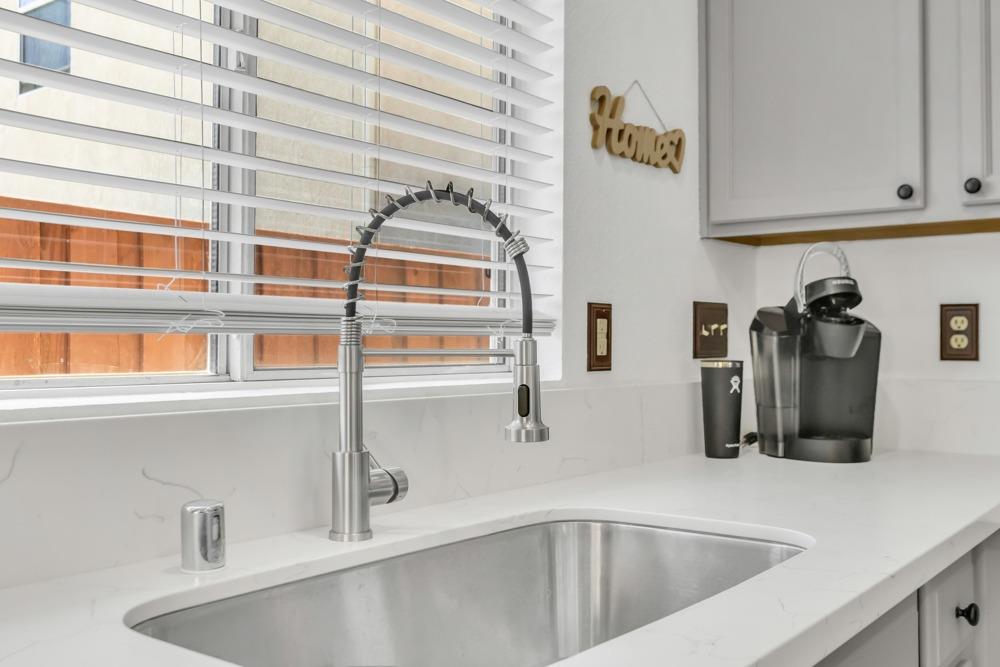 2955 Anacapa Island Court