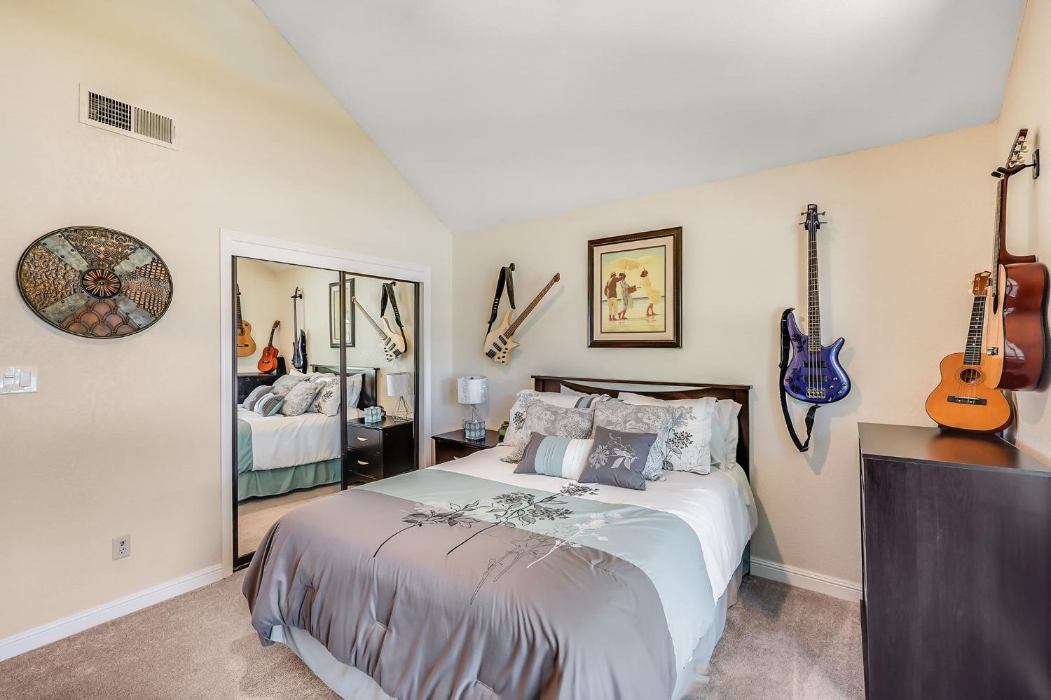 1235 Spruce Tree Circle