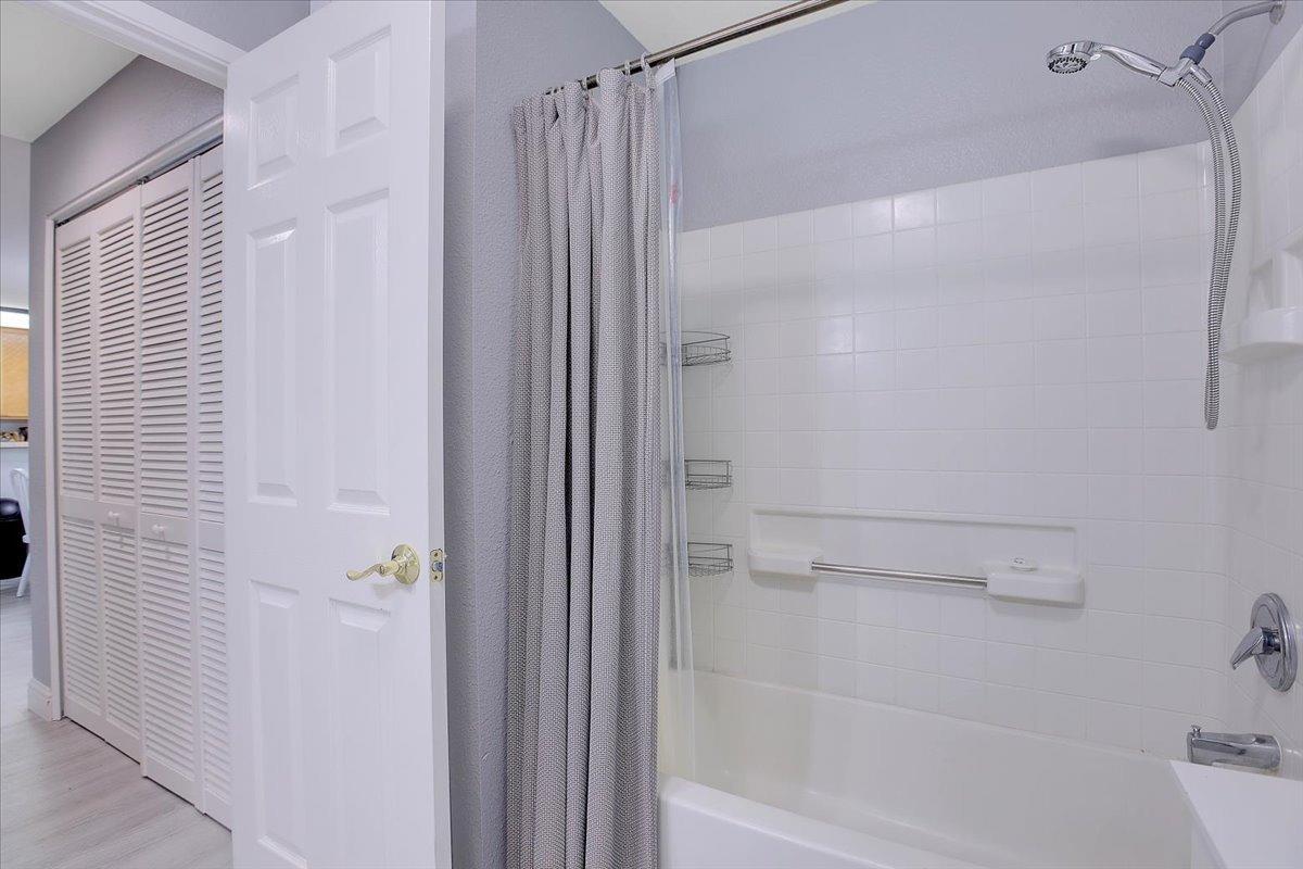 8020 Walerga Road 1271