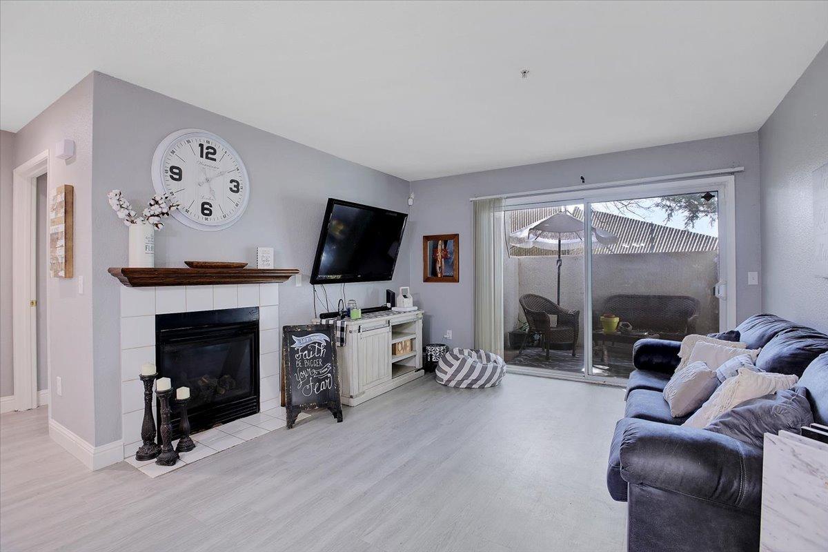 8020 Walerga Road 1271