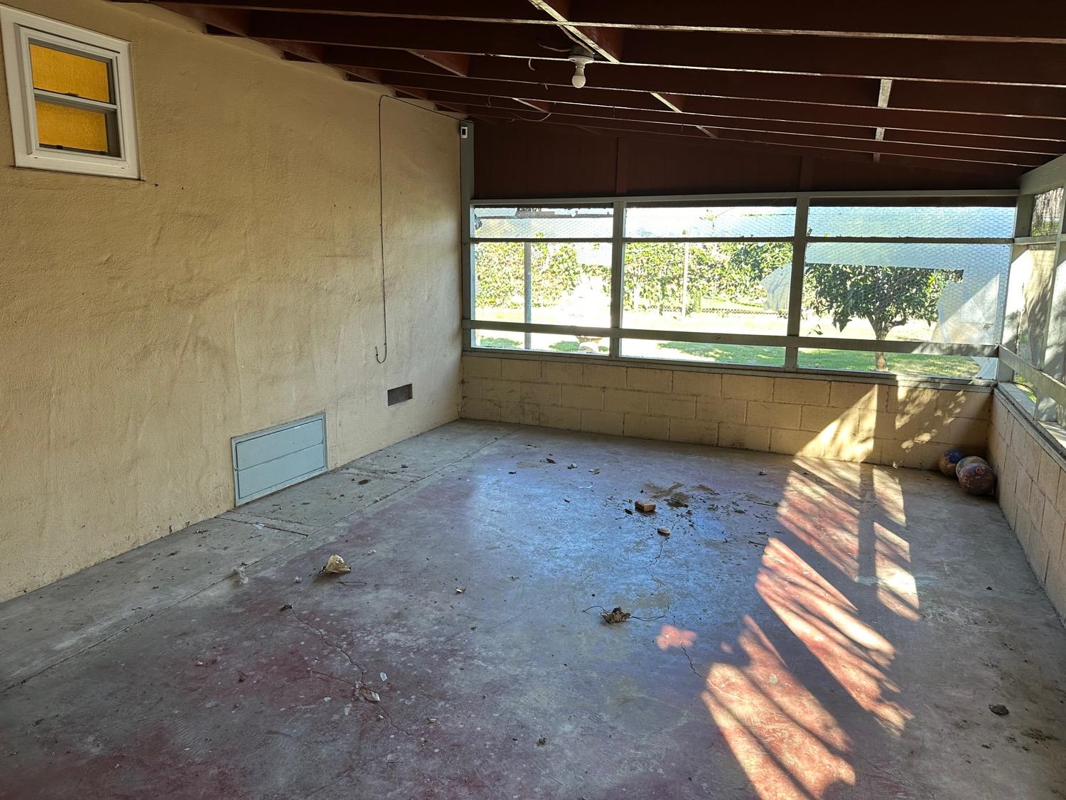 2716 Northview Drive