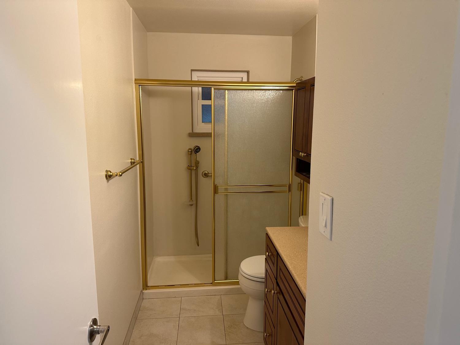 2716 Northview Drive