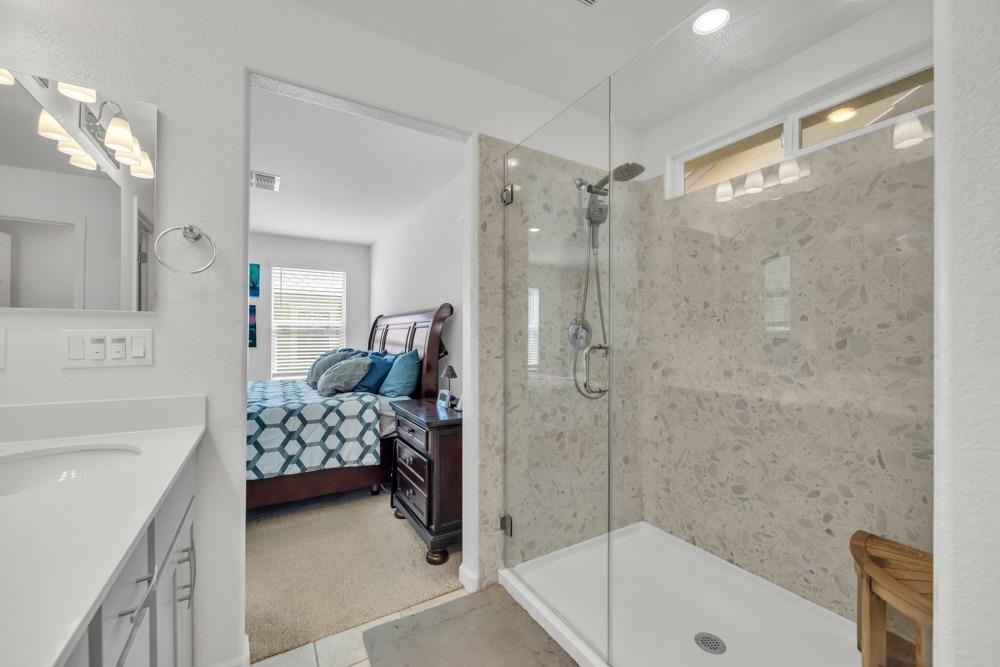 3241 Auburn Leaf Loop