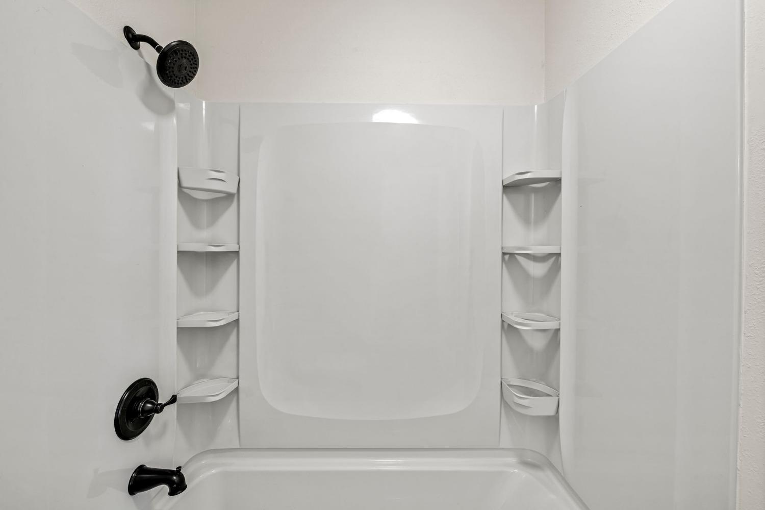 5736 Shadow Creek Drive 1