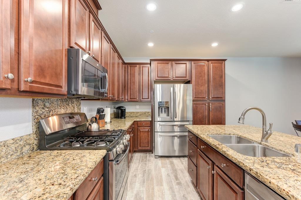 5468 Mossy Stone Way