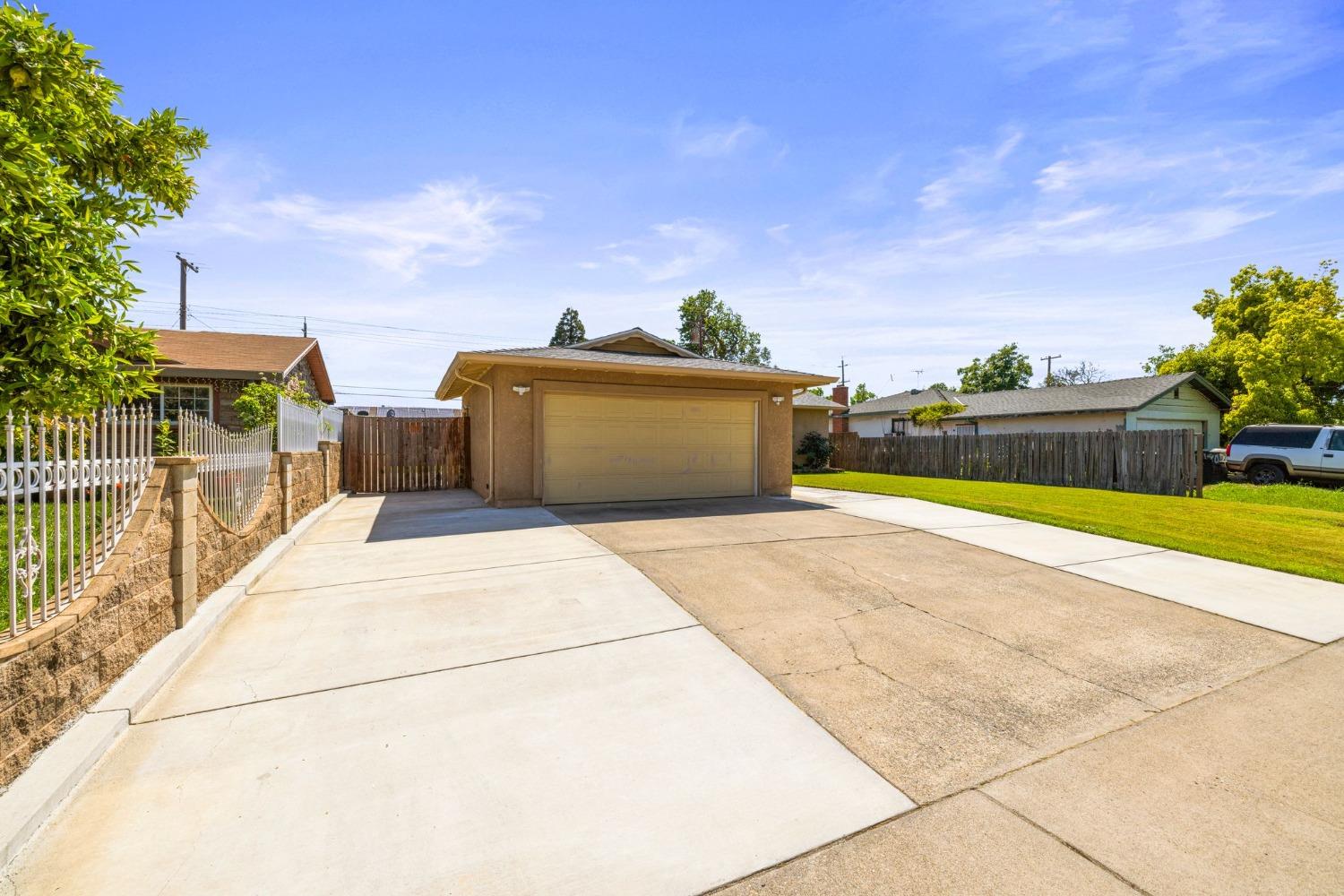 2142 Kirk Way