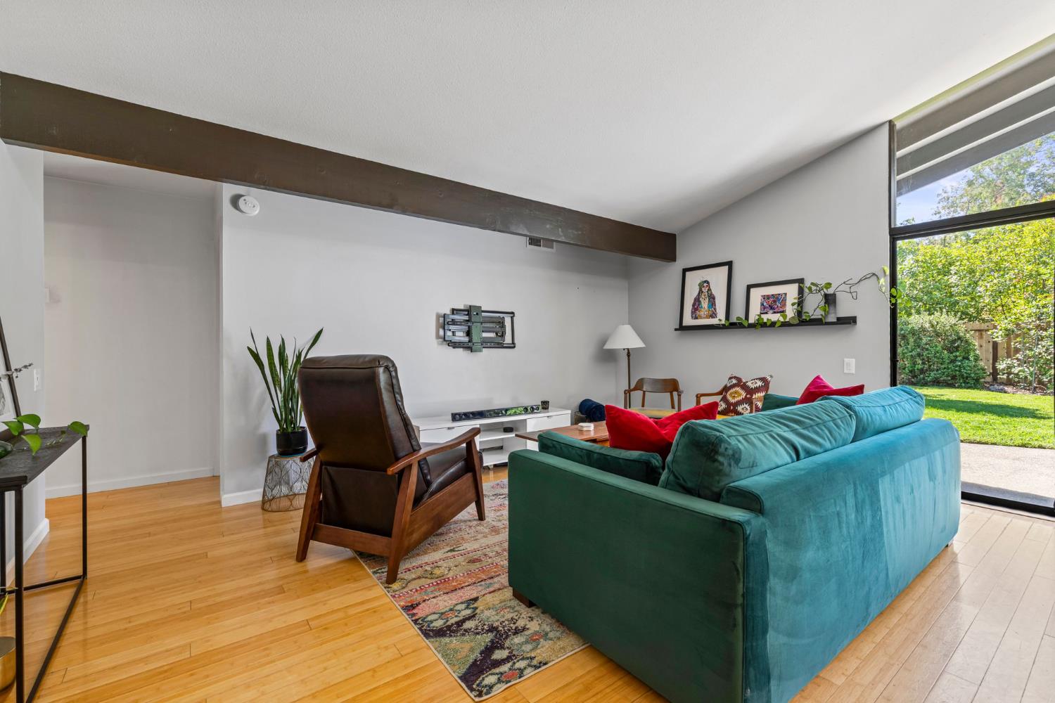 5304 Locust Avenue