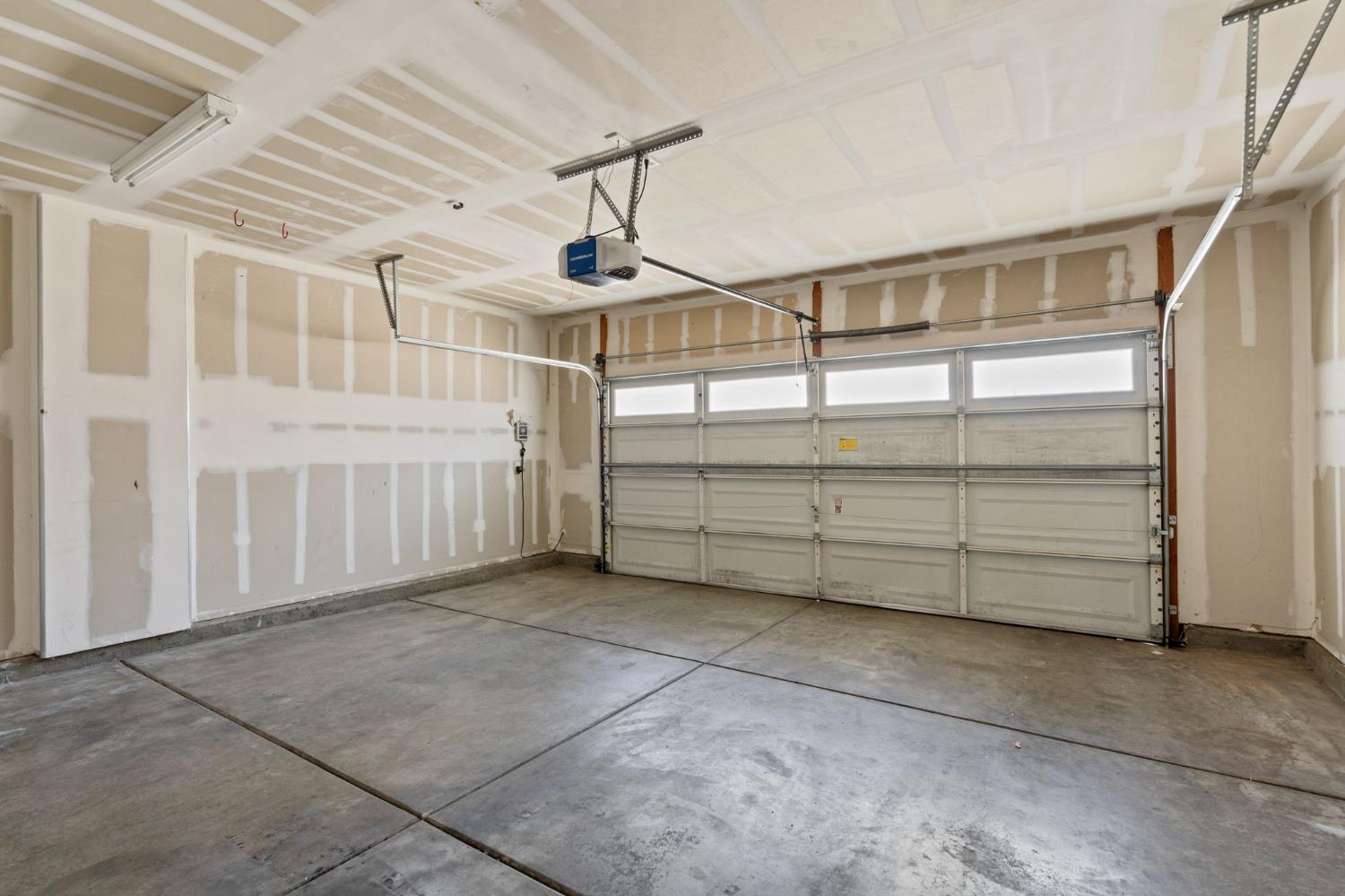 3673 Iskenderun Avenue