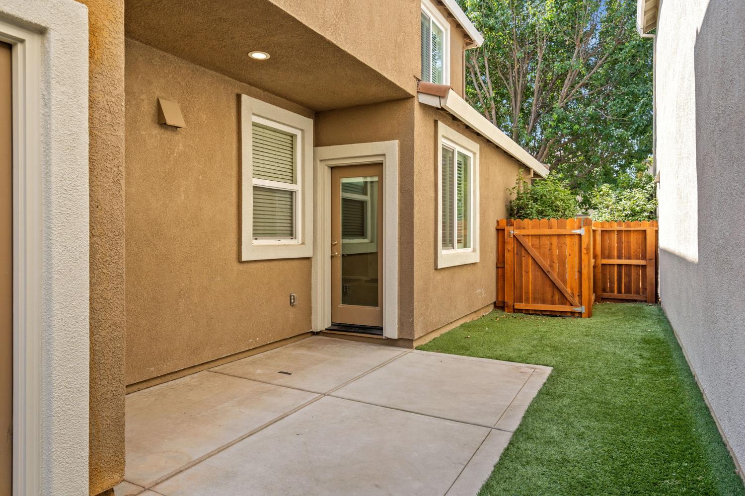 3673 Iskenderun Avenue