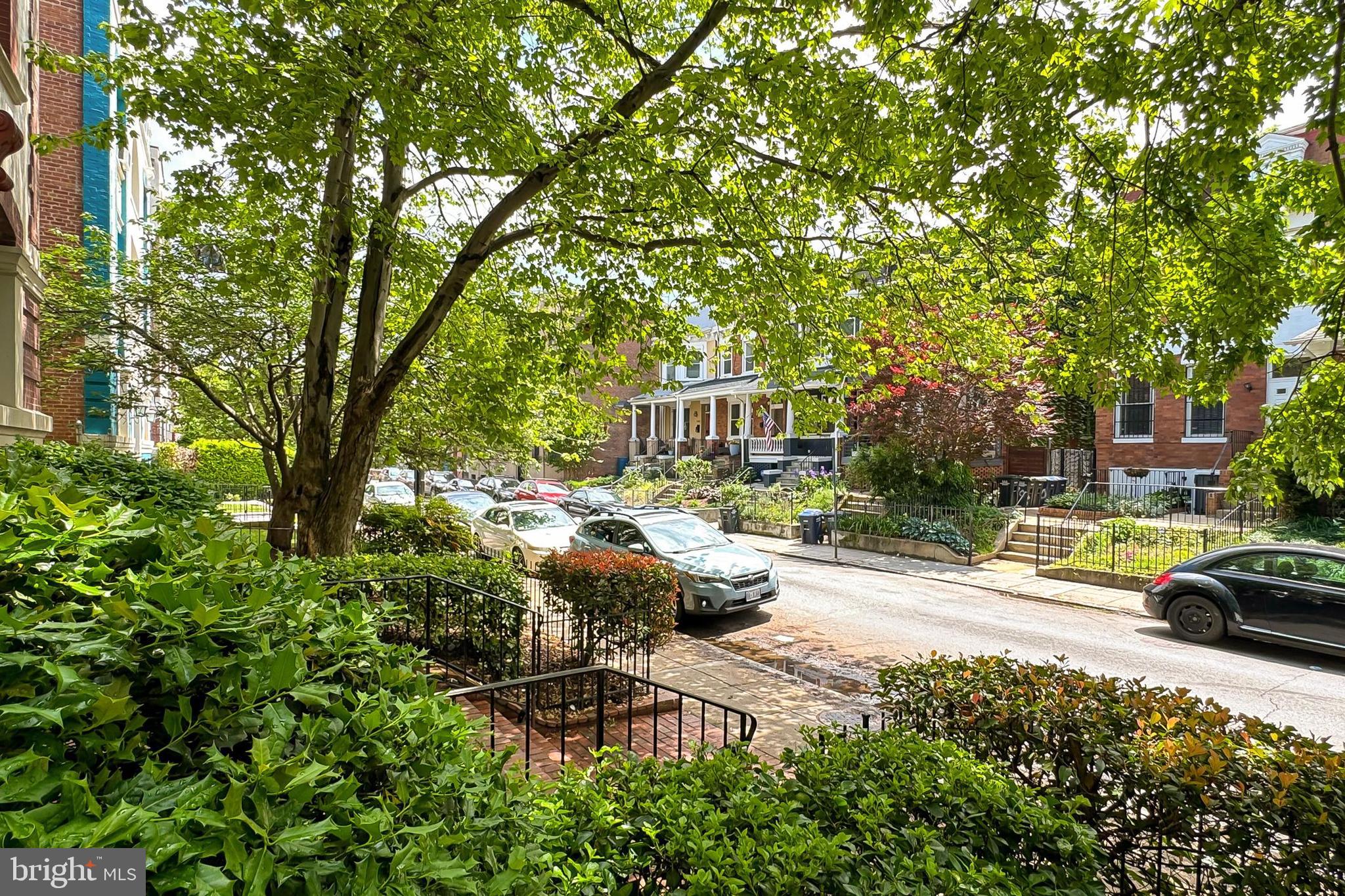 1495 NEWTON STREET NW 206
