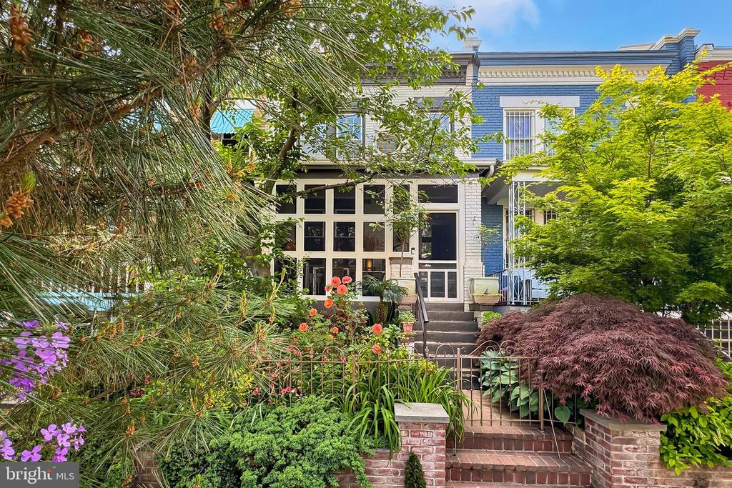 529 14TH STREET SE